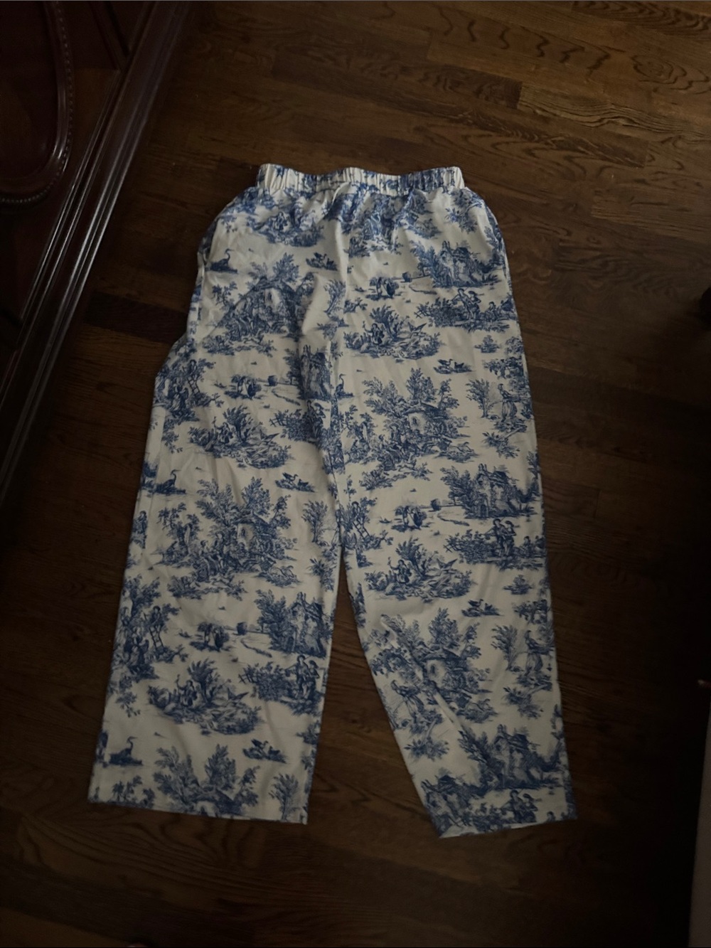 Blue & White Printed Lounge Pants